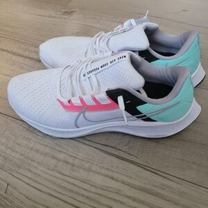 Nike Women's White, Pink, and Teal Sneakers